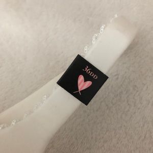 36DD body by Victoria Bra Victoria’s Secret